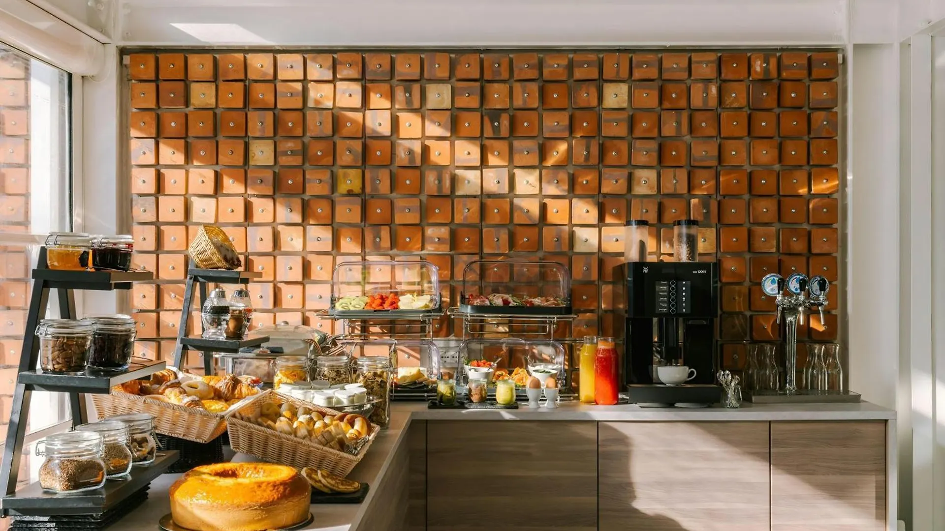 Testaccio Hotel Monte Dei Cocci, Sonder By Marriott Bonvoy Roma