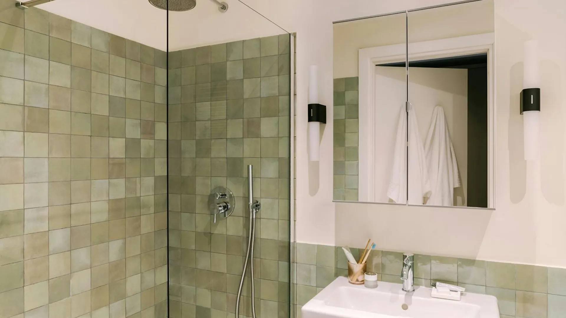 Testaccio Hotel Monte Dei Cocci, Sonder By Marriott Bonvoy Rom 3*,  Italien